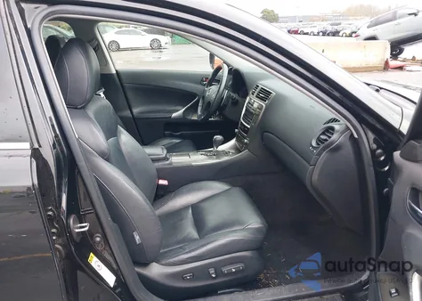 2008 Lexus Is 250 z USA, uszkodzony, nr VIN JTHCK262285022445